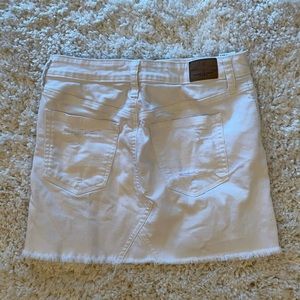 American Eagle Jean Skirt-White